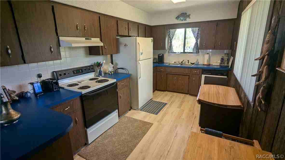 12038 W Bald Eagle Ct - Photo 6 of 25
