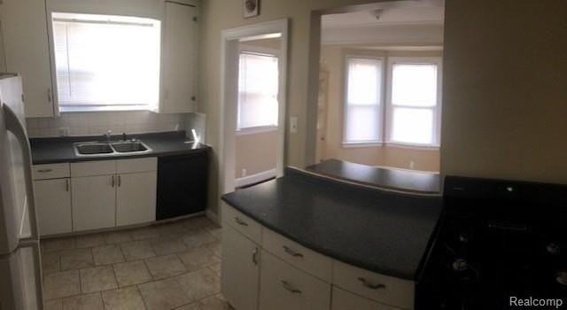 232 E Woodland St - Photo 6 of 9