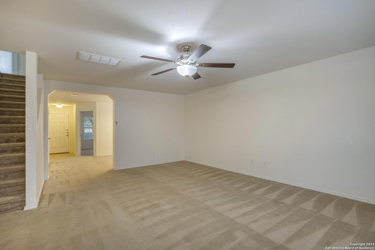 9539 Lookover Bay - Photo 6 of 26