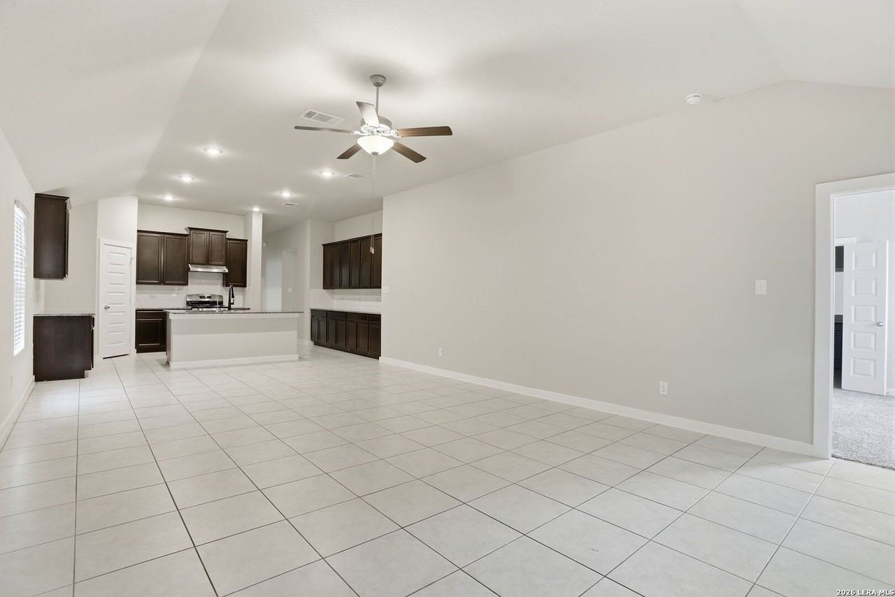 12315 Tower Frst - Photo 4 of 17