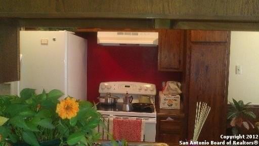 5944 Danny Kaye Dr - Photo 6 of 13