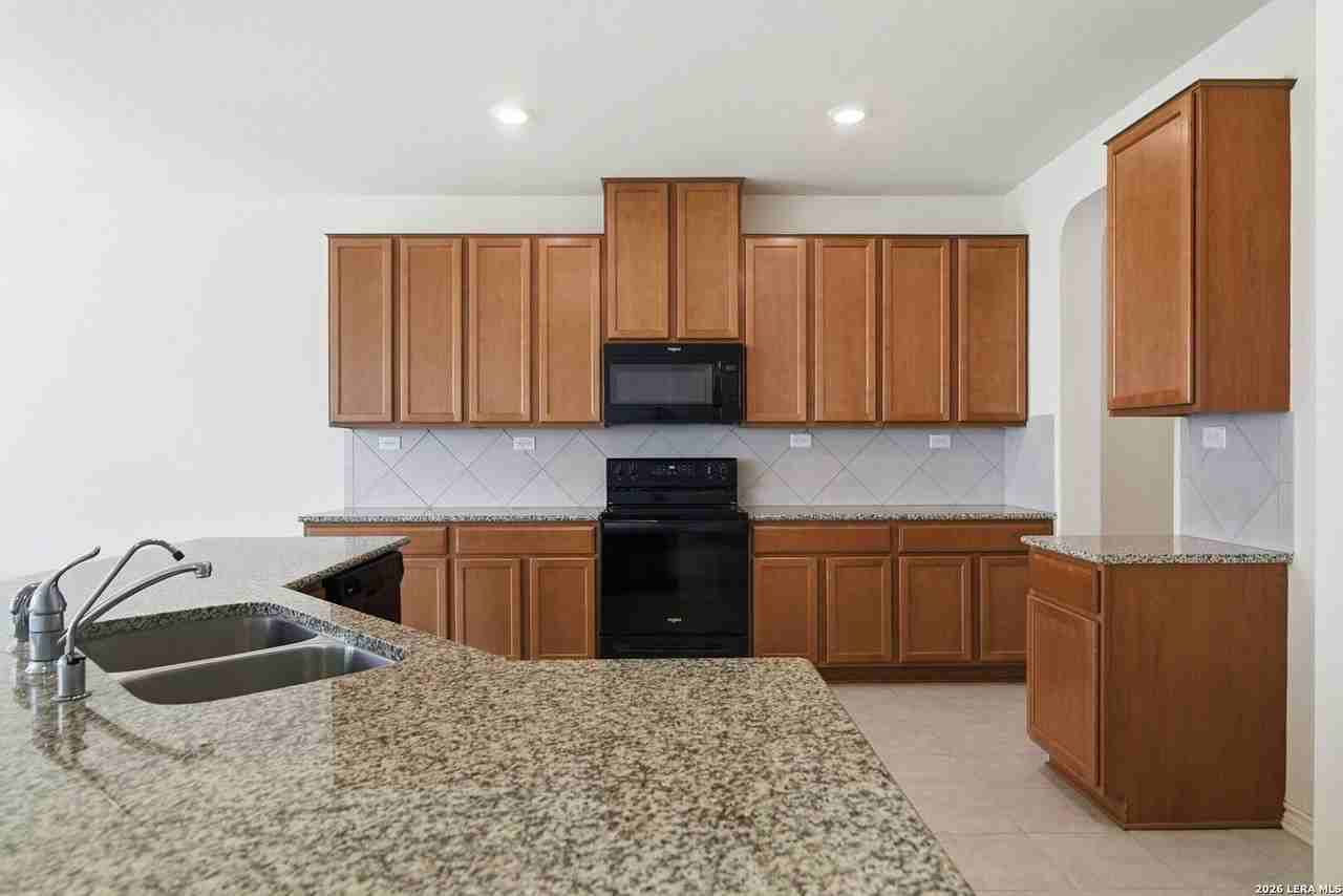 205 Lone Falls Dr - Photo 4 of 24