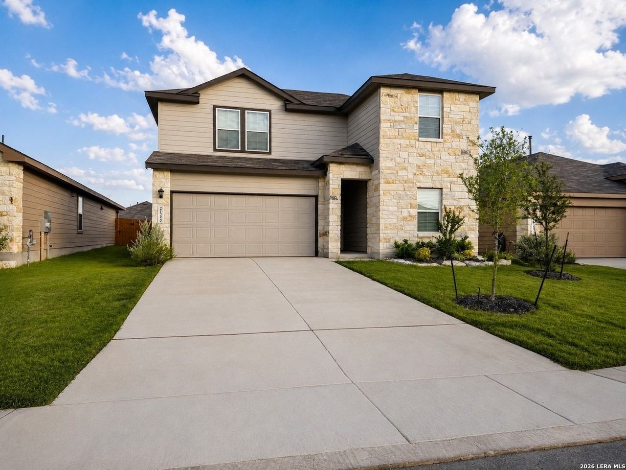 21252 Millstream Bnd - Photo 2 of 30