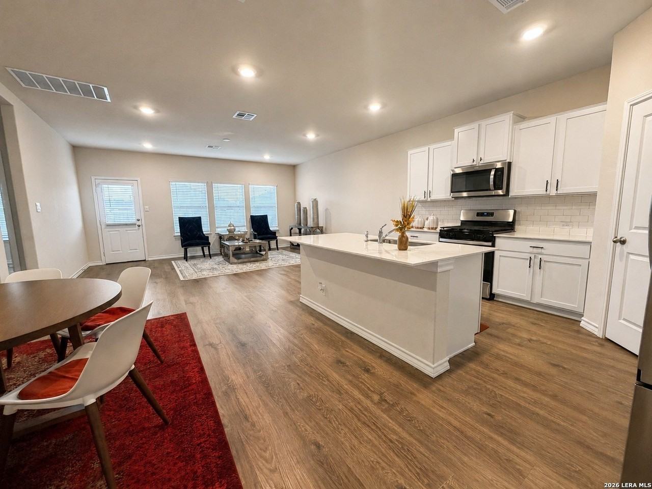 21252 Millstream Bnd - Photo 3 of 30