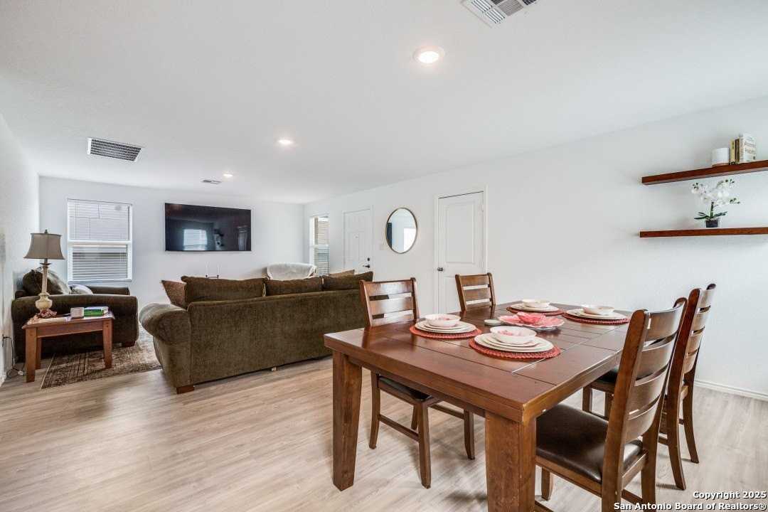 5223 Hornbeck Hts - Photo 3 of 13