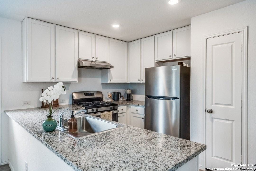 5223 Hornbeck Hts - Photo 5 of 13