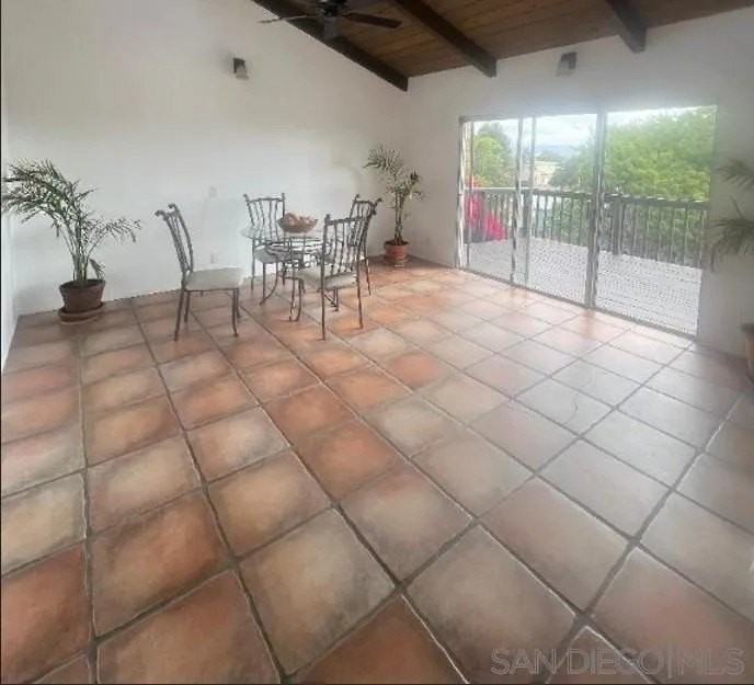 624 Schafer Pl - Photo 7 of 25