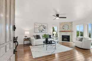 354 Travelodge Dr - Photo 1 of 1