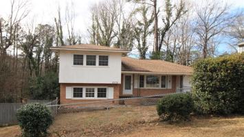 featured image of 2378 Valleybrook Rd