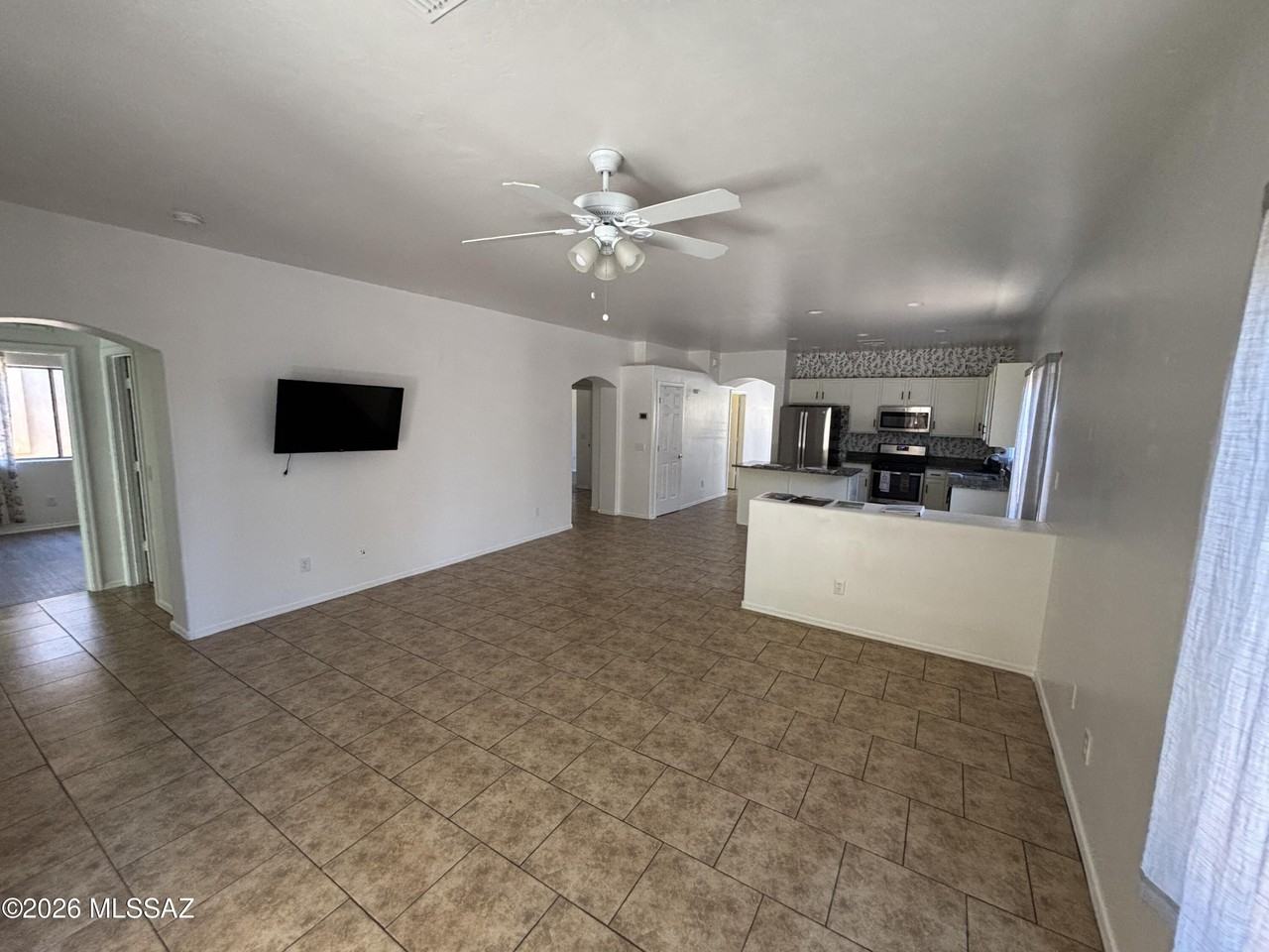 182 E Corte Rancho Dorada - Photo 4 of 14