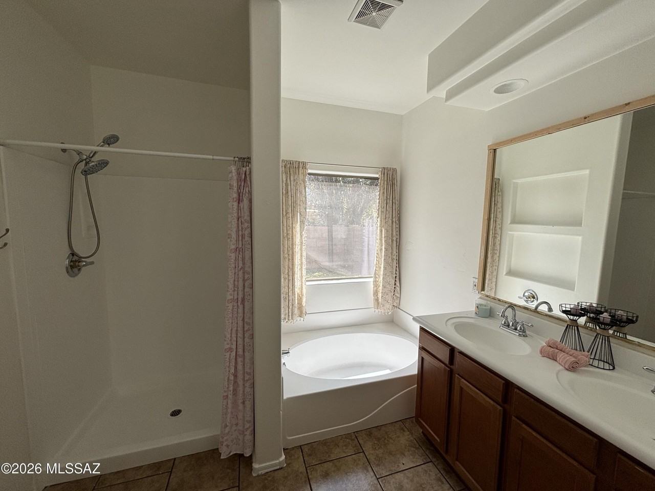 182 E Corte Rancho Dorada - Photo 6 of 14