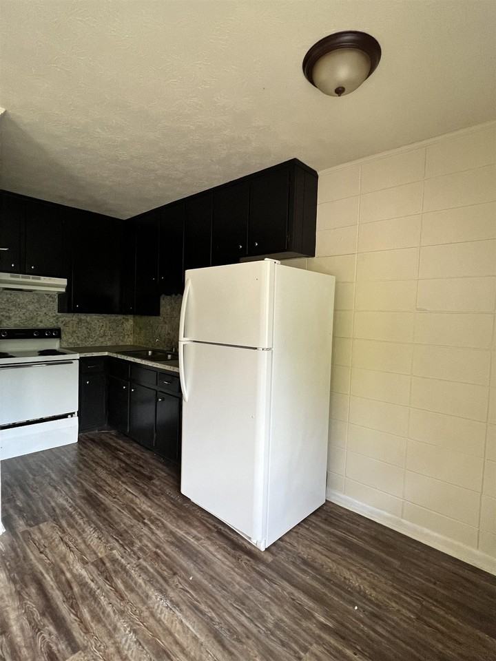 1501 Branch St #1 - Photo 4 of 8