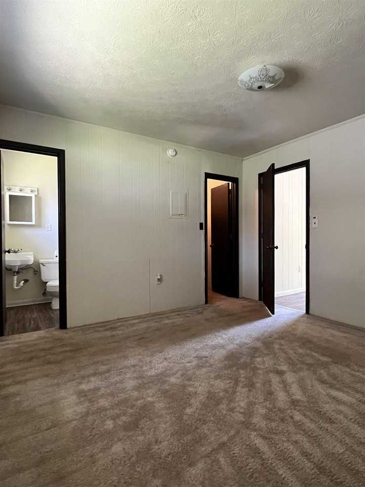 1501 Branch St #1 - Photo 6 of 8