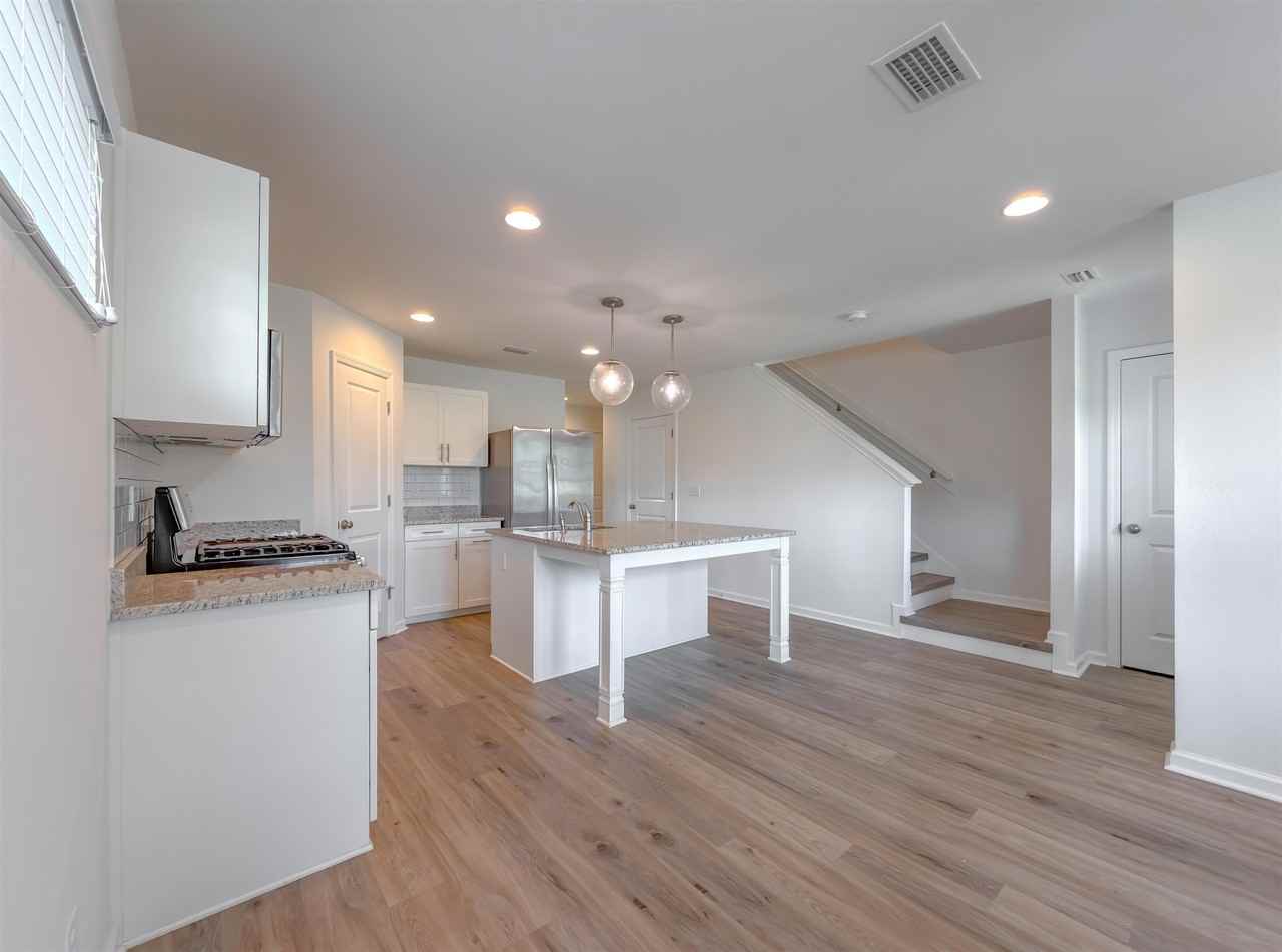 2848 Blue Blossom Trl - Photo 4 of 36