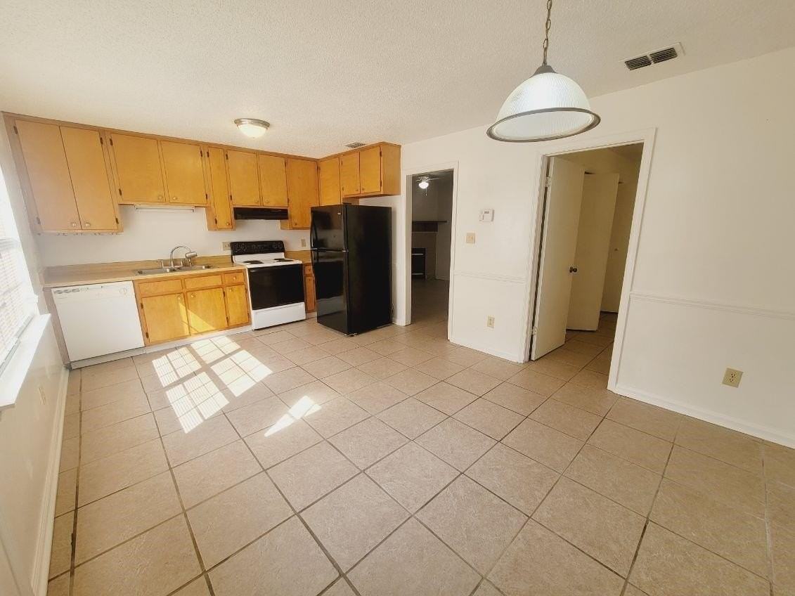 5800 Japonica Ct - Photo 5 of 28