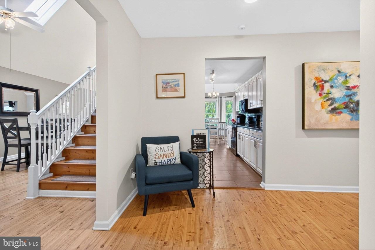 3 Tall Oaks Ct - Photo 4 of 42