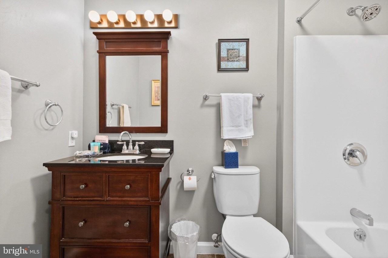 3 Tall Oaks Ct - Photo 6 of 42
