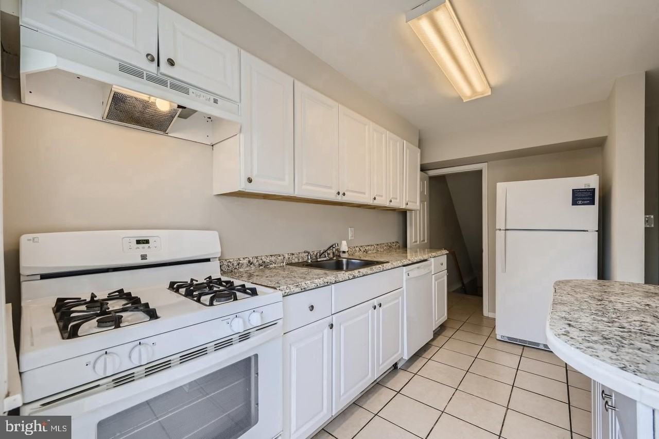 6805 Duluth Ave - Photo 3 of 17