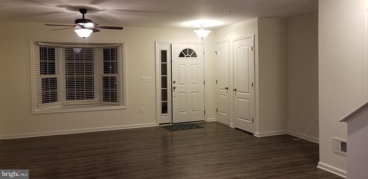 1826 Cassandra Dr #139 - Photo 6 of 43