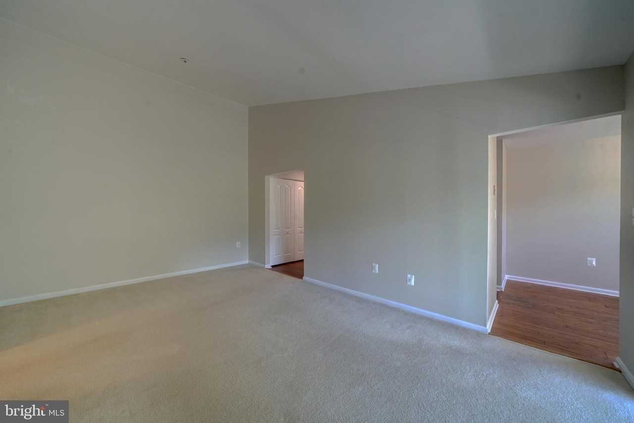8393 Montgomery Run Rd #I - Photo 7 of 31