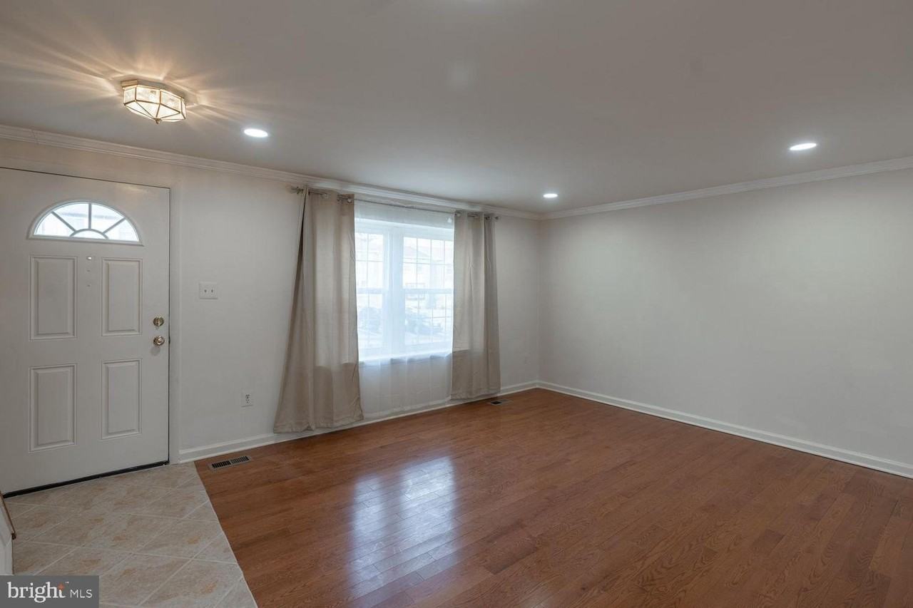 3713 Castle Ter #123-16 - Photo 2 of 20