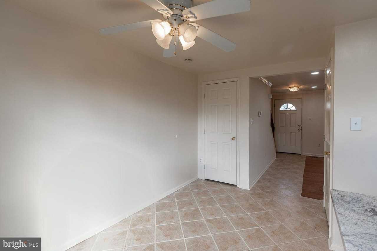 3713 Castle Ter #123-16 - Photo 6 of 20