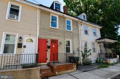 319 York St - Photo 1 of 1