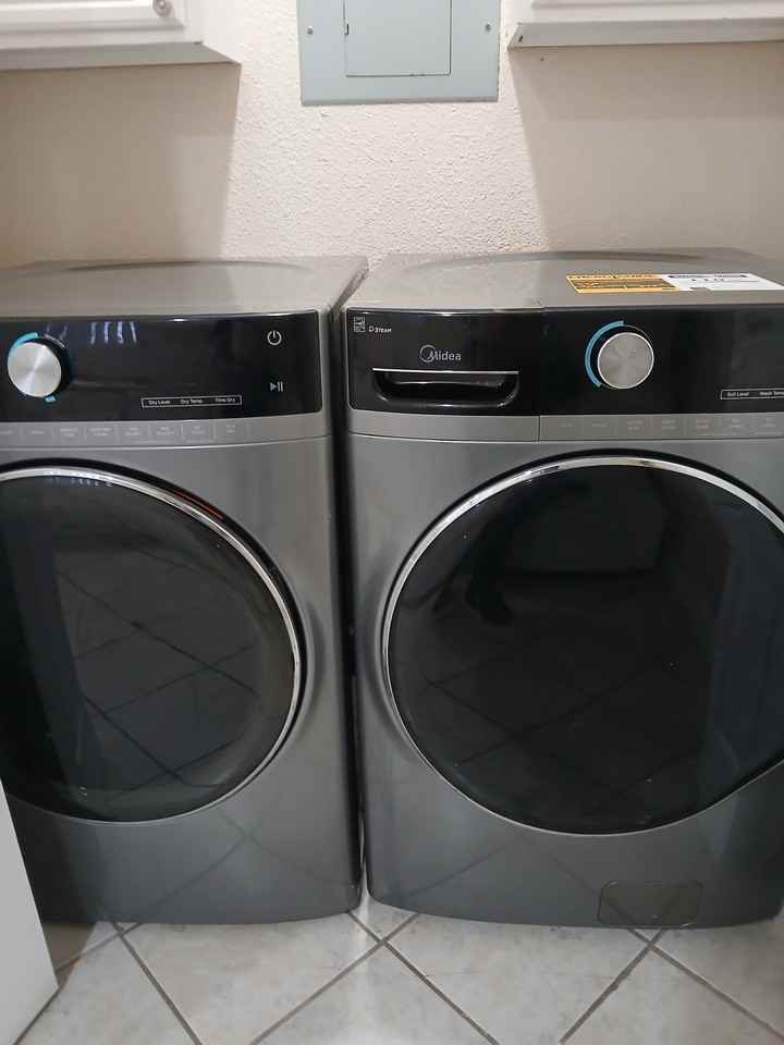1100 Briarwood Rd Apt 4 #4 - Photo 4 of 21