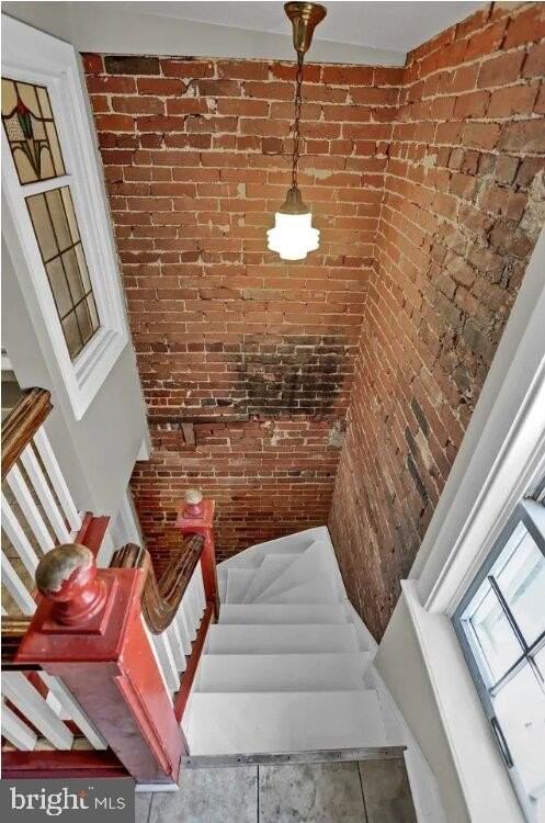 20 N Washington St #REAR - Photo 7 of 8