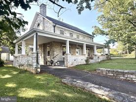 135 Loudon Rd - Photo 1 of 1