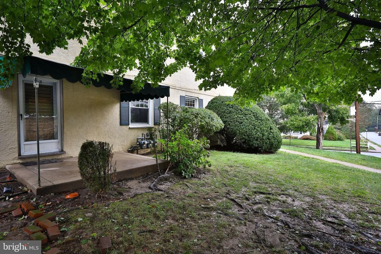 612 Shoemaker Ave #1 - Photo 2 of 16