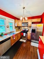 featured image of 907 Church Ln