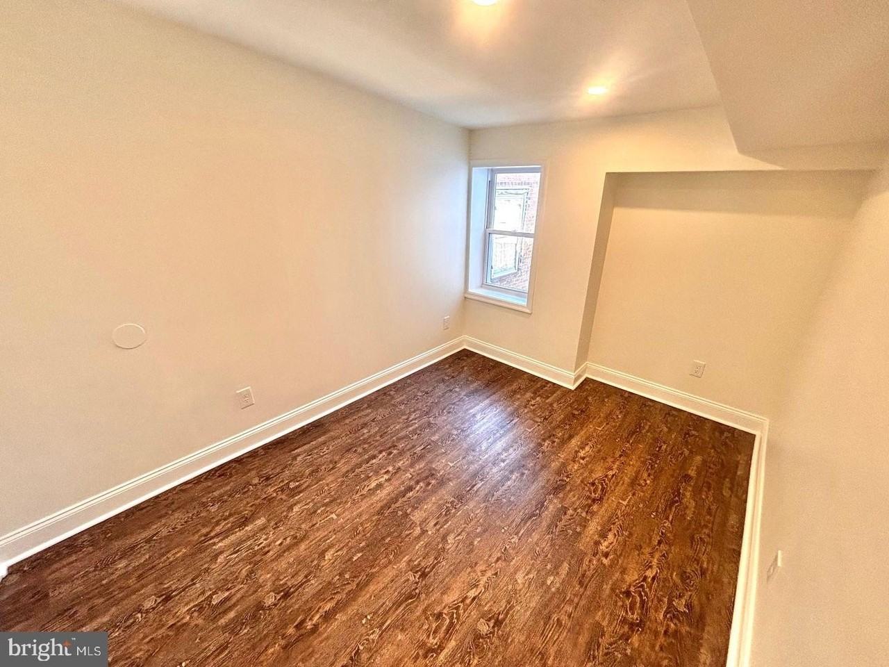1220 S 13th St #3 - Photo 6 of 17