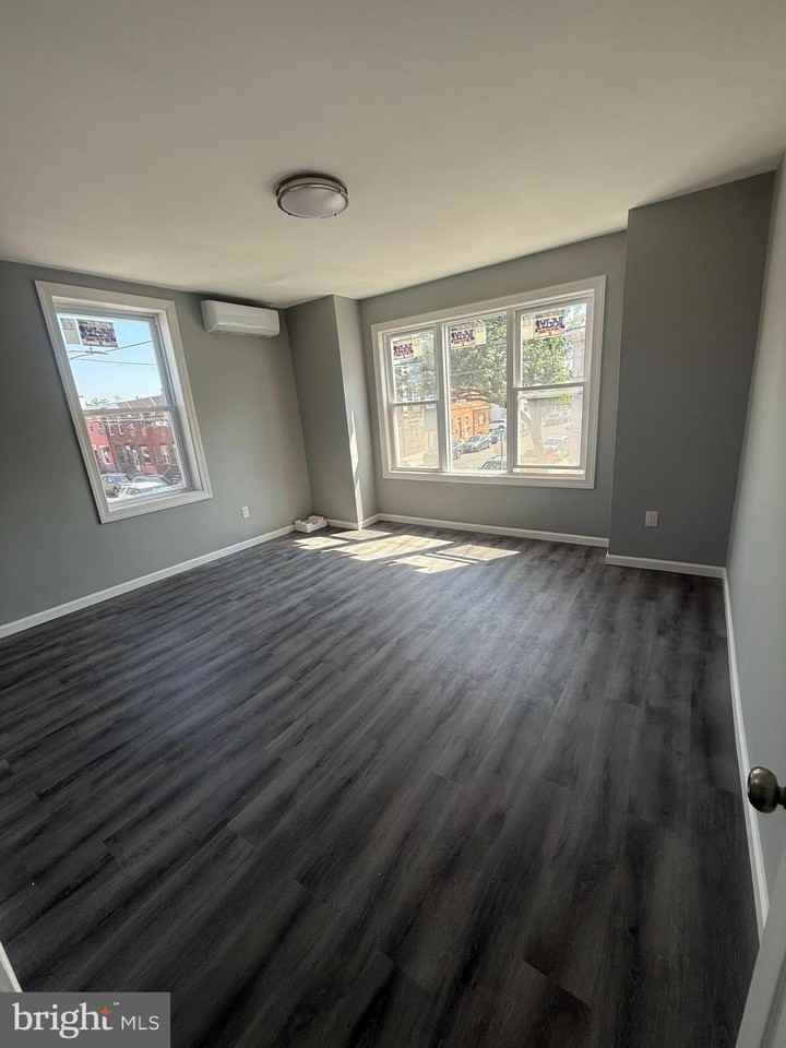 2600 S 6th St - Photo 7 of 13