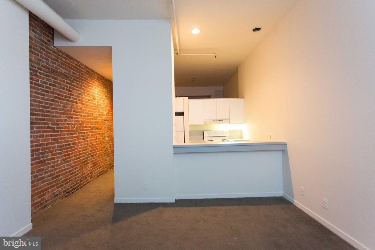 1302 Arch St #206 - Photo 7 of 22