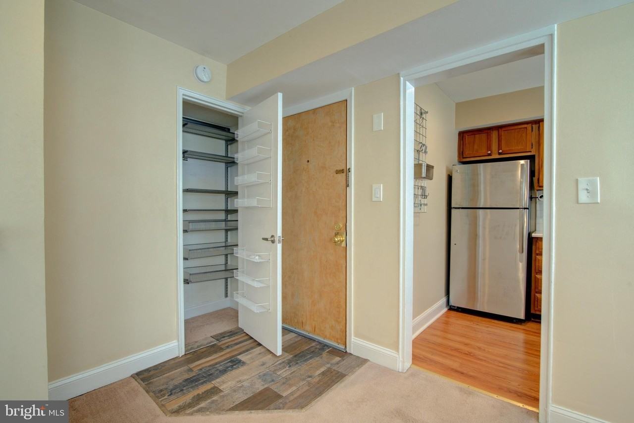 2100 N Scott St #103 - Photo 5 of 27