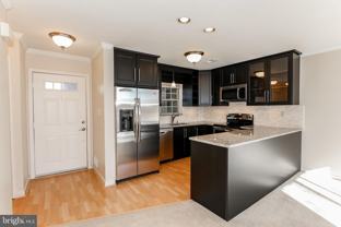 947 S Scott St - Photo 1 of 1