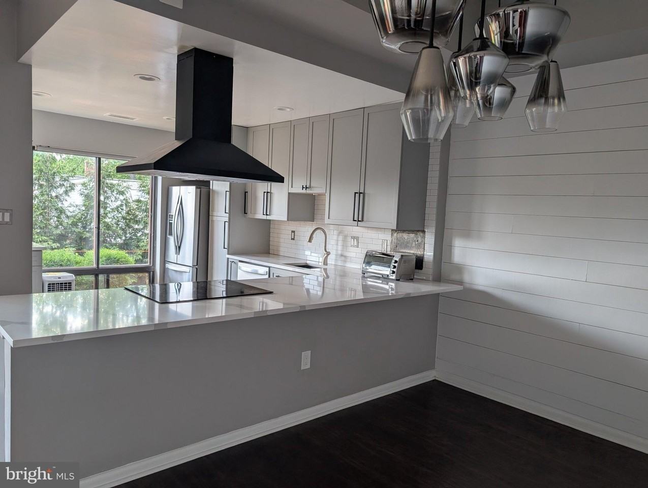 114 Roberts Ln #101 - Photo 4 of 17