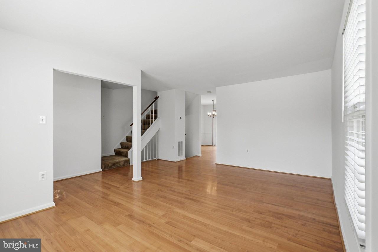 10320 Colony Park Dr - Photo 6 of 30