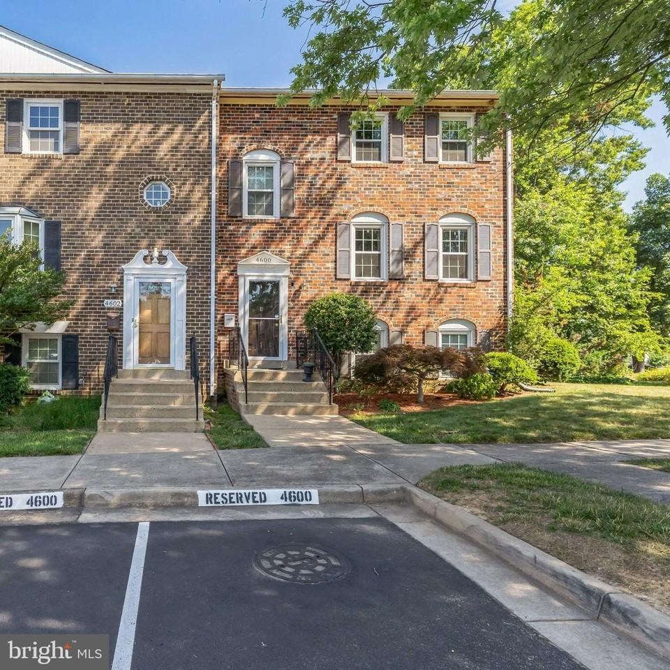 4600 Linmar Ct - Photo 2 of 24