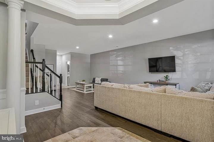 10613 Bristow Station Dr - Photo 3 of 35