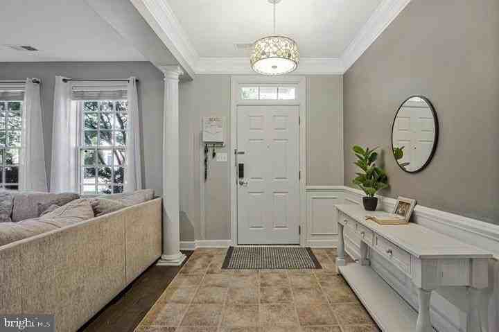 10613 Bristow Station Dr - Photo 4 of 35