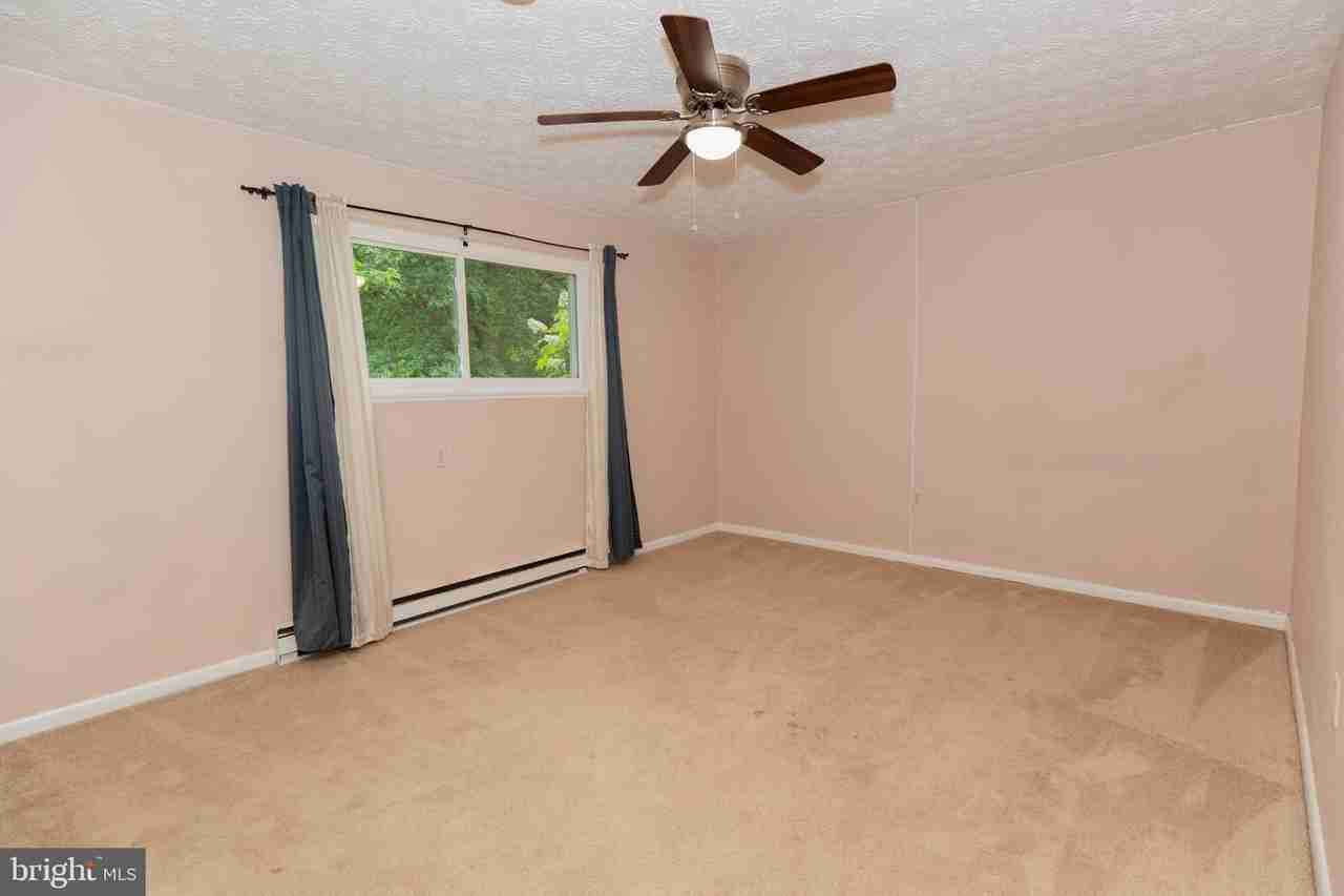 1517 Caroline St - Photo 4 of 29