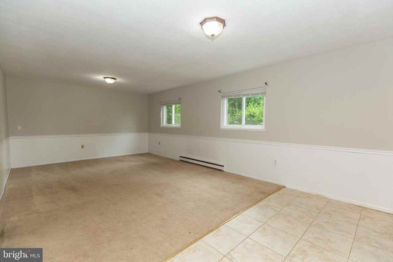 1517 Caroline St - Photo 7 of 29