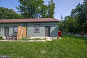 featured image of 115 Old Bridge Rd #6