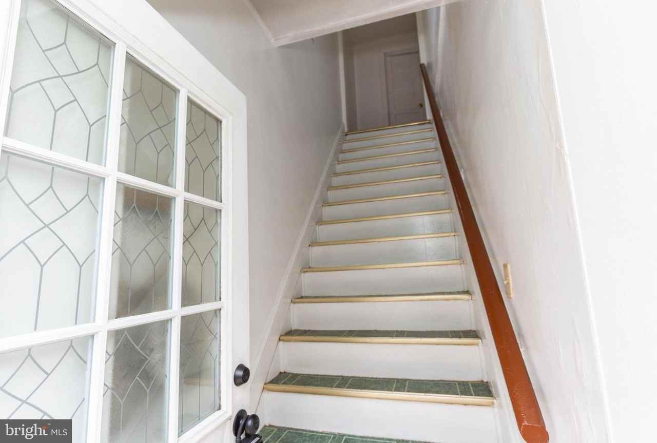 481 Millville Rd - Photo 4 of 25