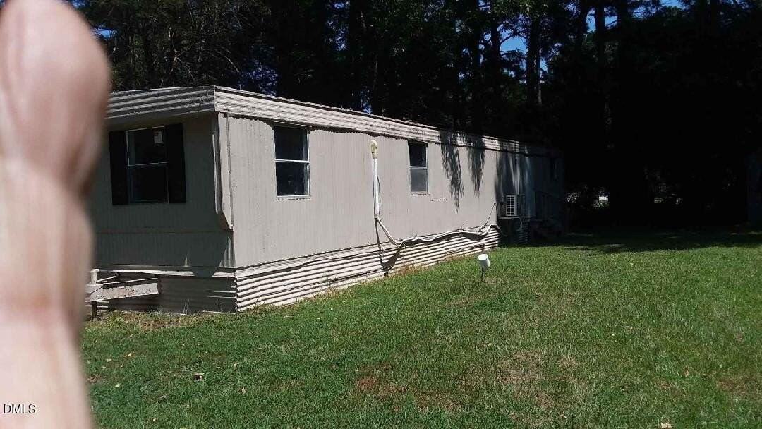 2620 Mobile Park Dr - Photo 2 of 3