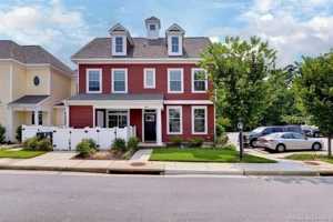 featured image of 406 Promenade Ln