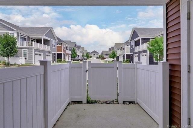 406 Promenade Ln - Photo 6 of 44