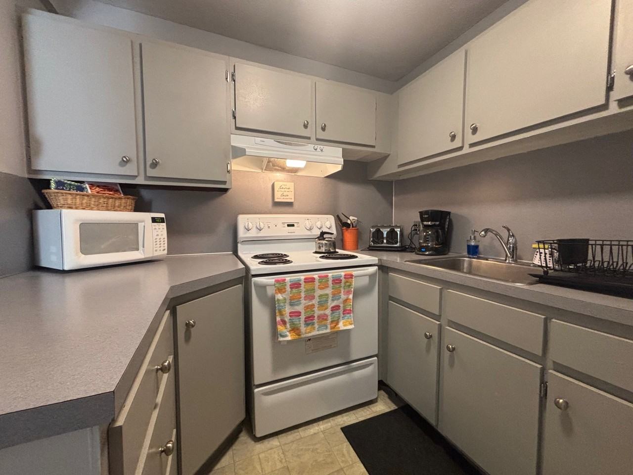 178 Treetop Circle - 1023Unit 1023 #1023 - Photo 3 of 28